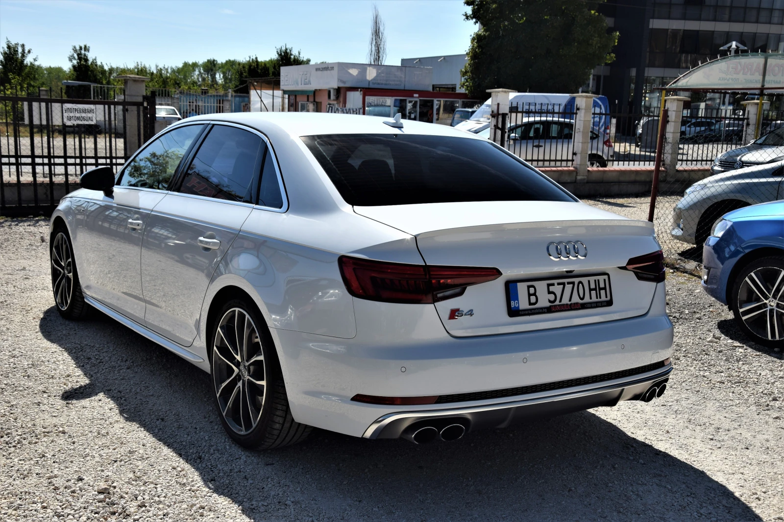 Audi S4 3.0TFSI quattro - изображение 5