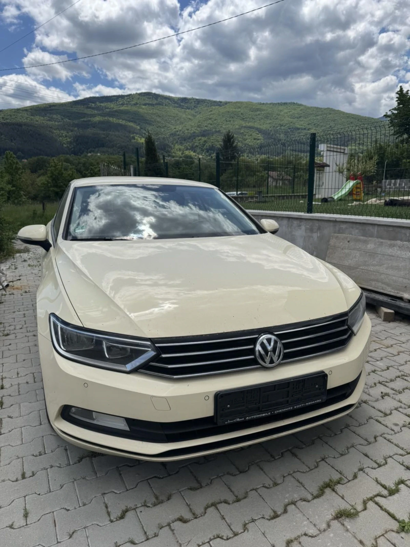 VW Passat  - изображение 2