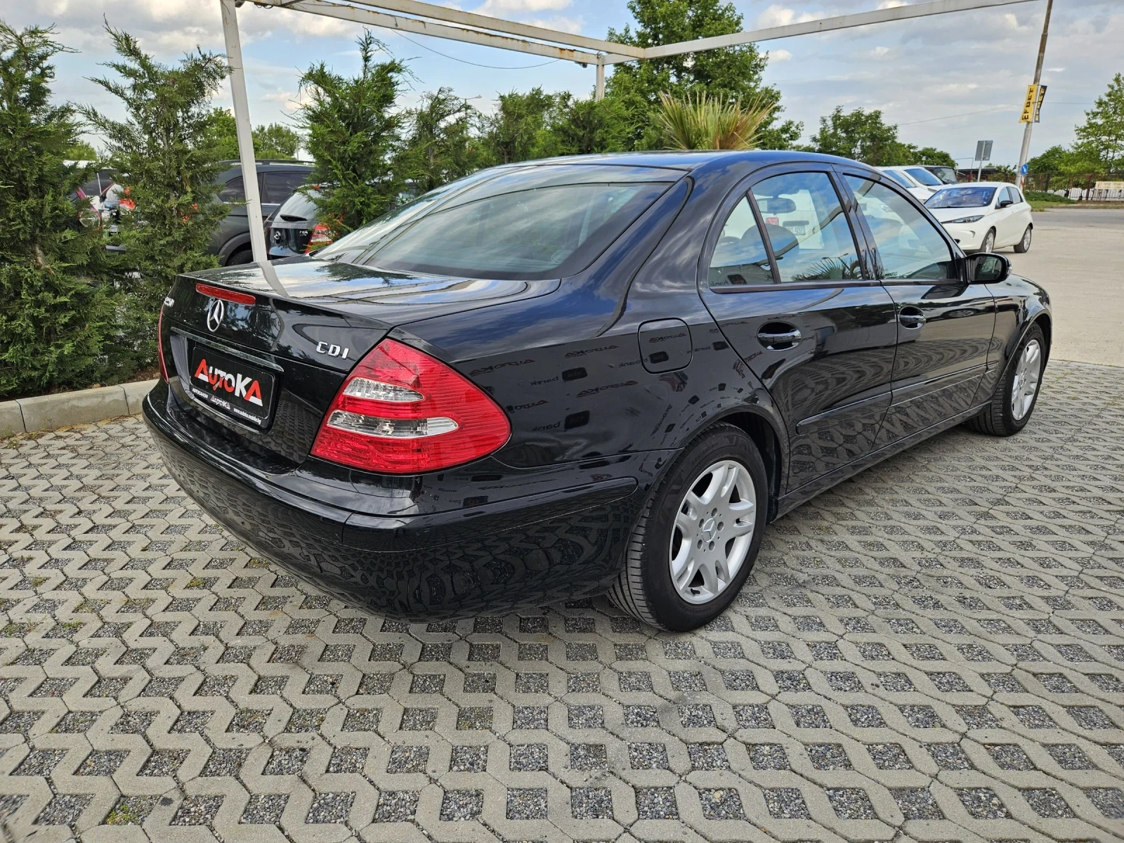 Mercedes-Benz E 220 2.2CDI-150кс= АВТОМАТ= 646= КЛИМАТРОНИК= АВТОПИЛОТ - изображение 3