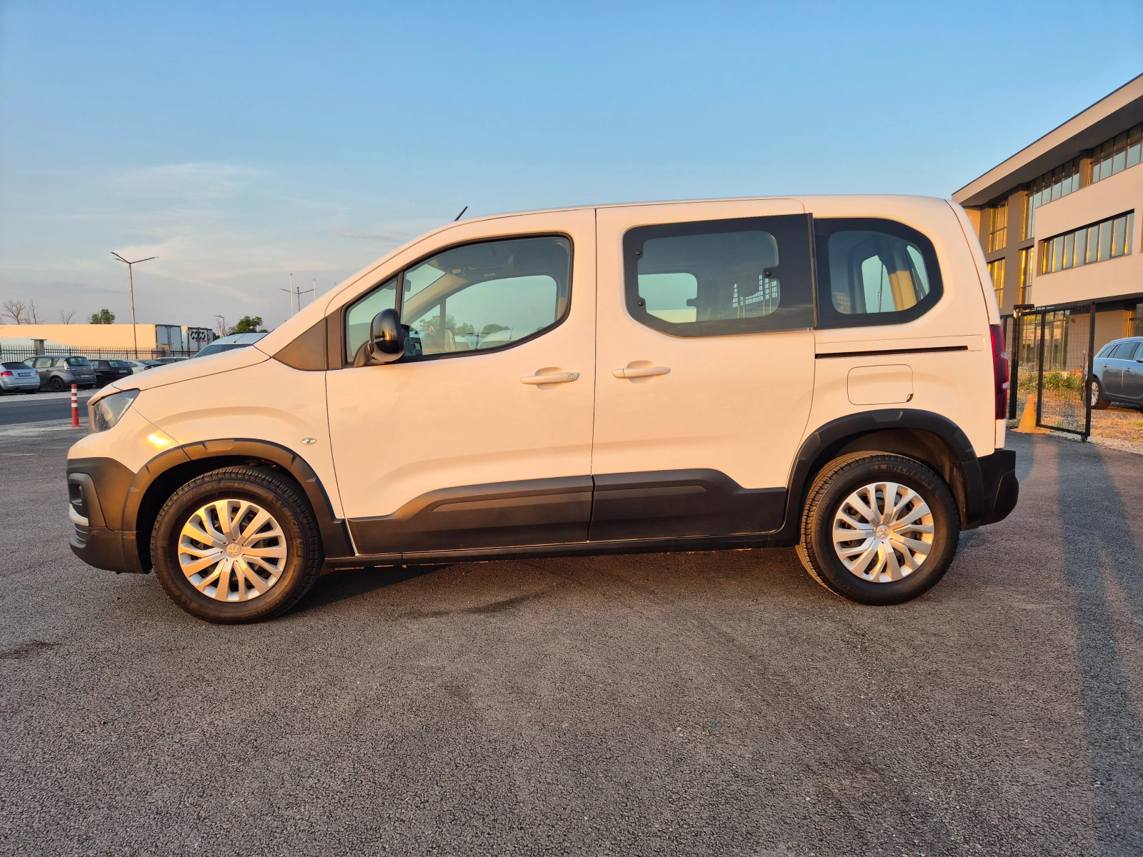 Peugeot Rifter N1-1.5 HDi - изображение 2