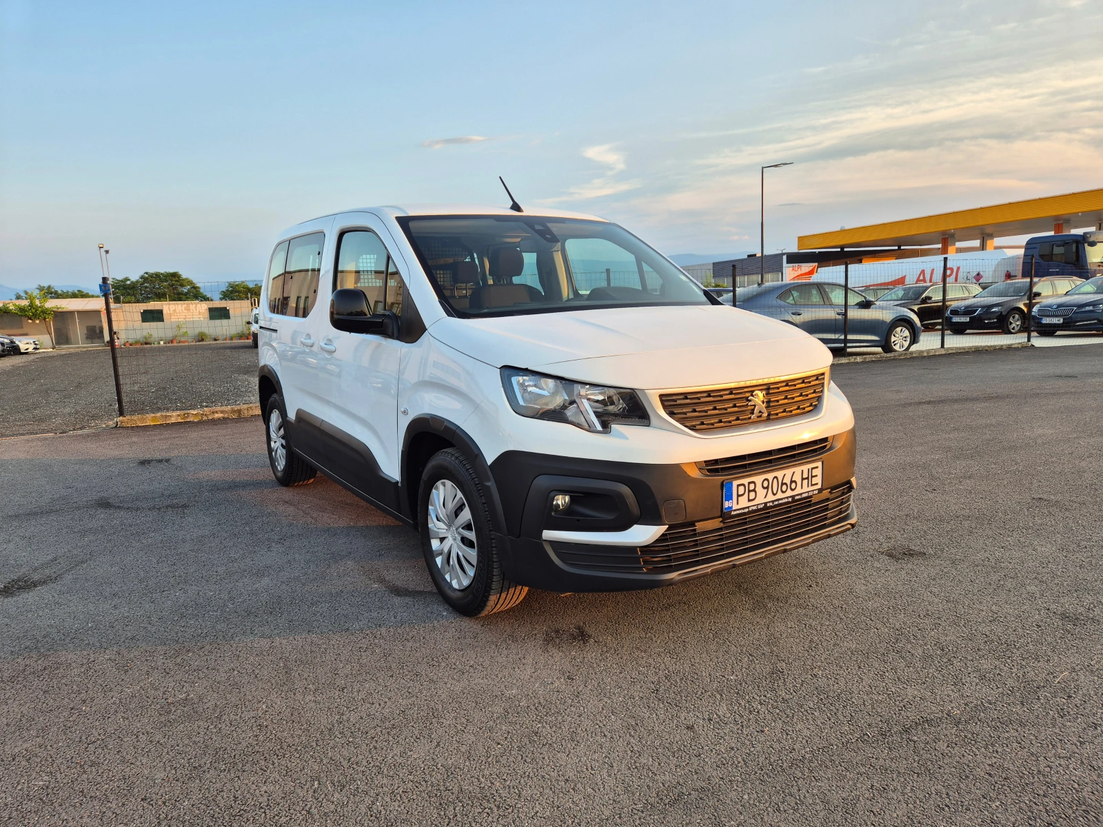 Peugeot Rifter N1-1.5 HDi - изображение 7