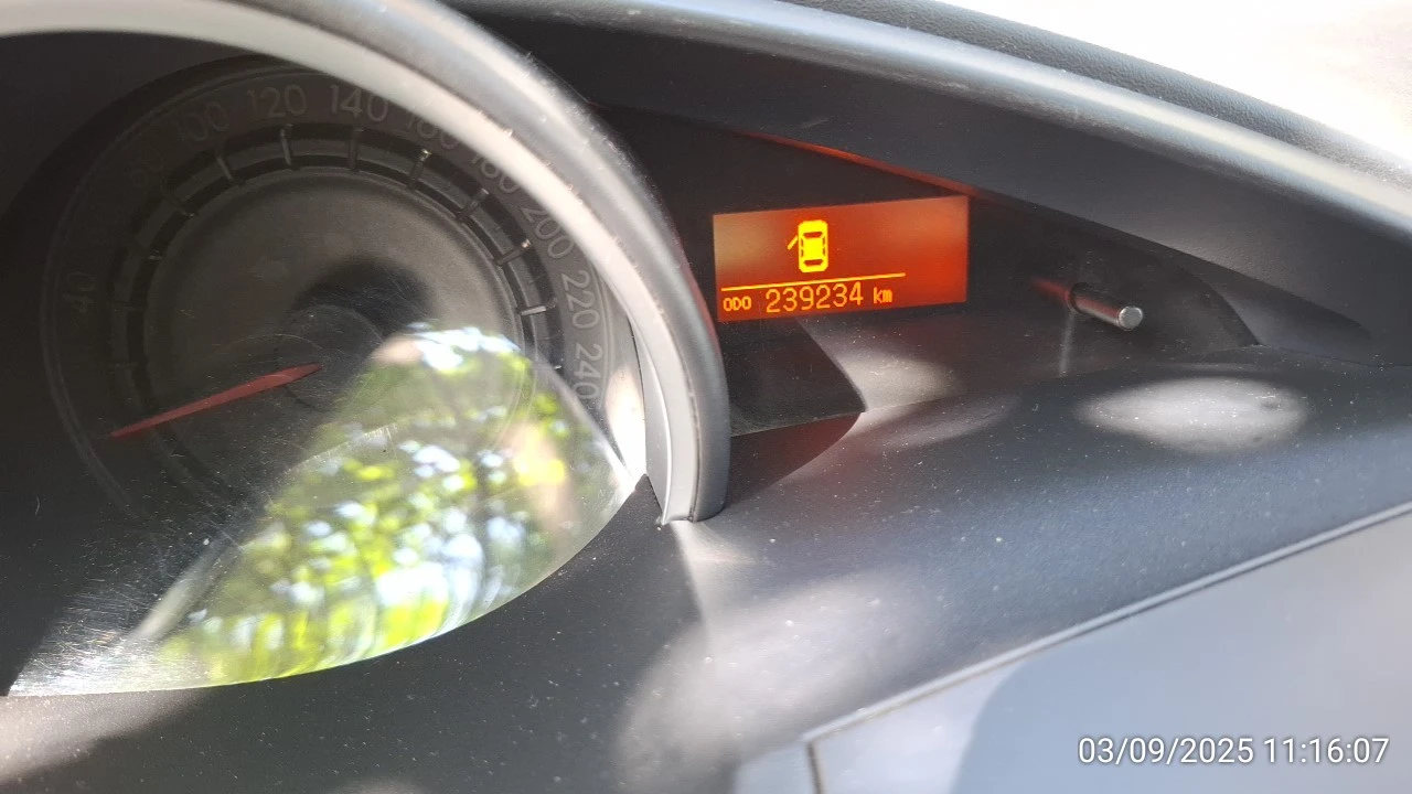 Toyota Verso  - изображение 3