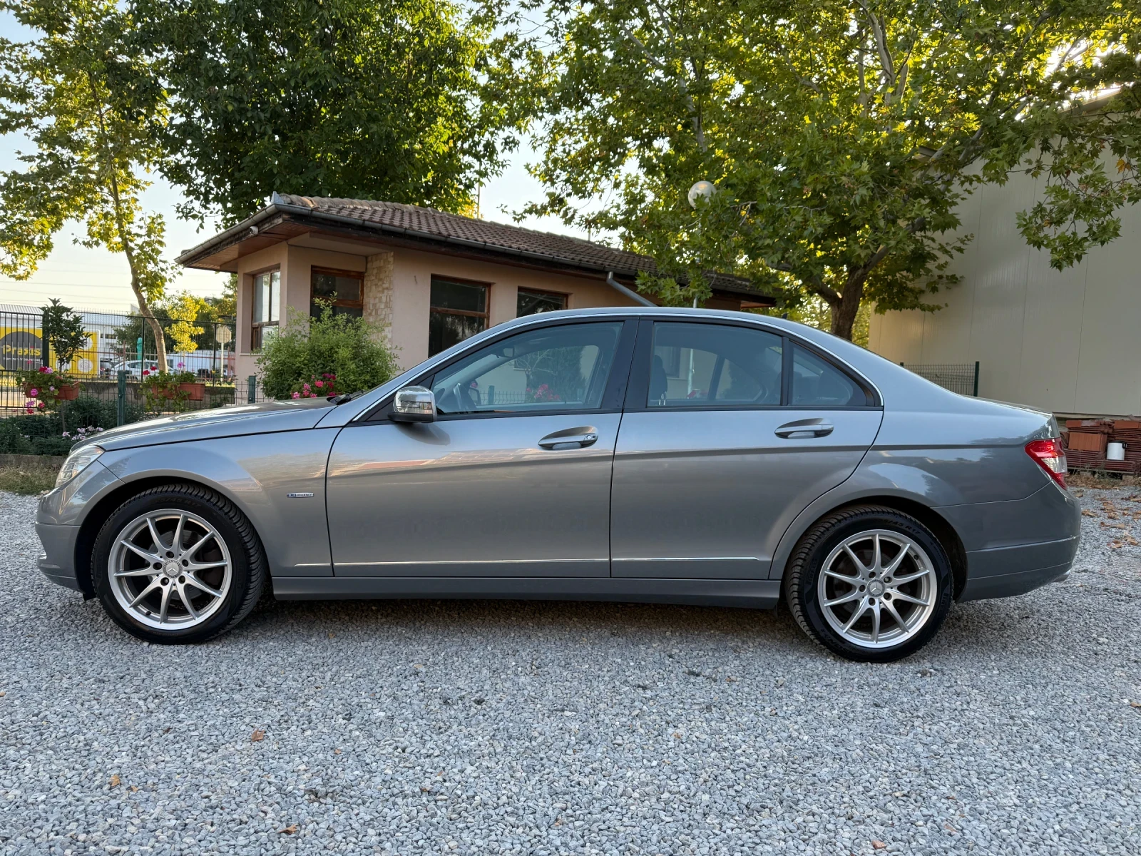Mercedes-Benz C 200 2.2CDI - изображение 2