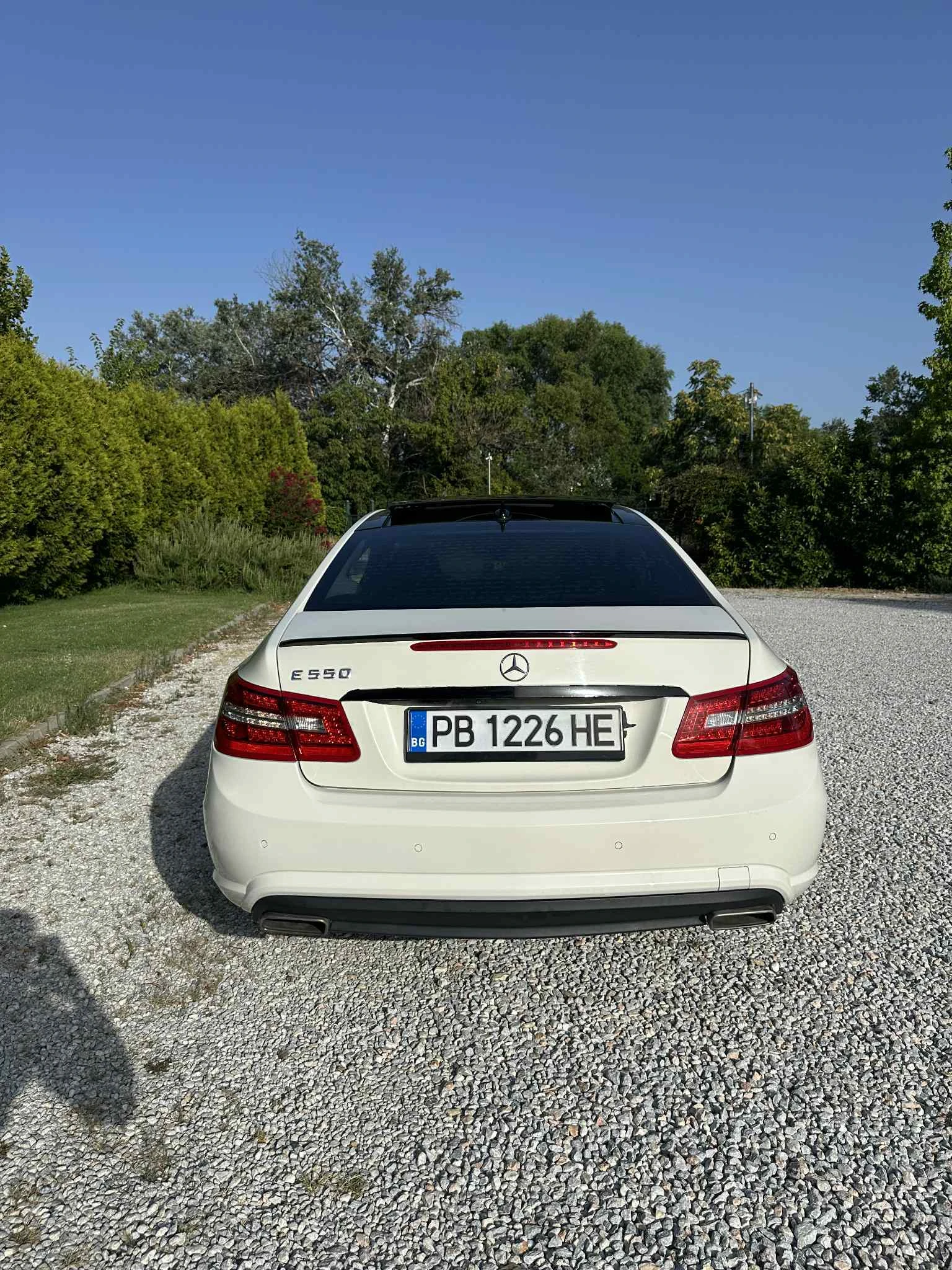 Mercedes-Benz E 500 * FULL * HARMAN KARDON * PANORAMA - изображение 6