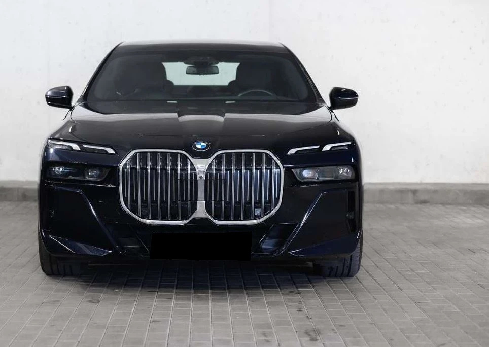 BMW 740  - изображение 2