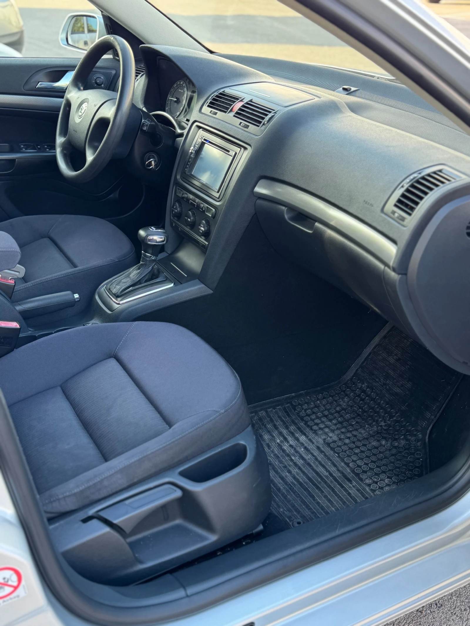 Skoda Octavia 1.9 TDI DSG | Mobile.bg   8