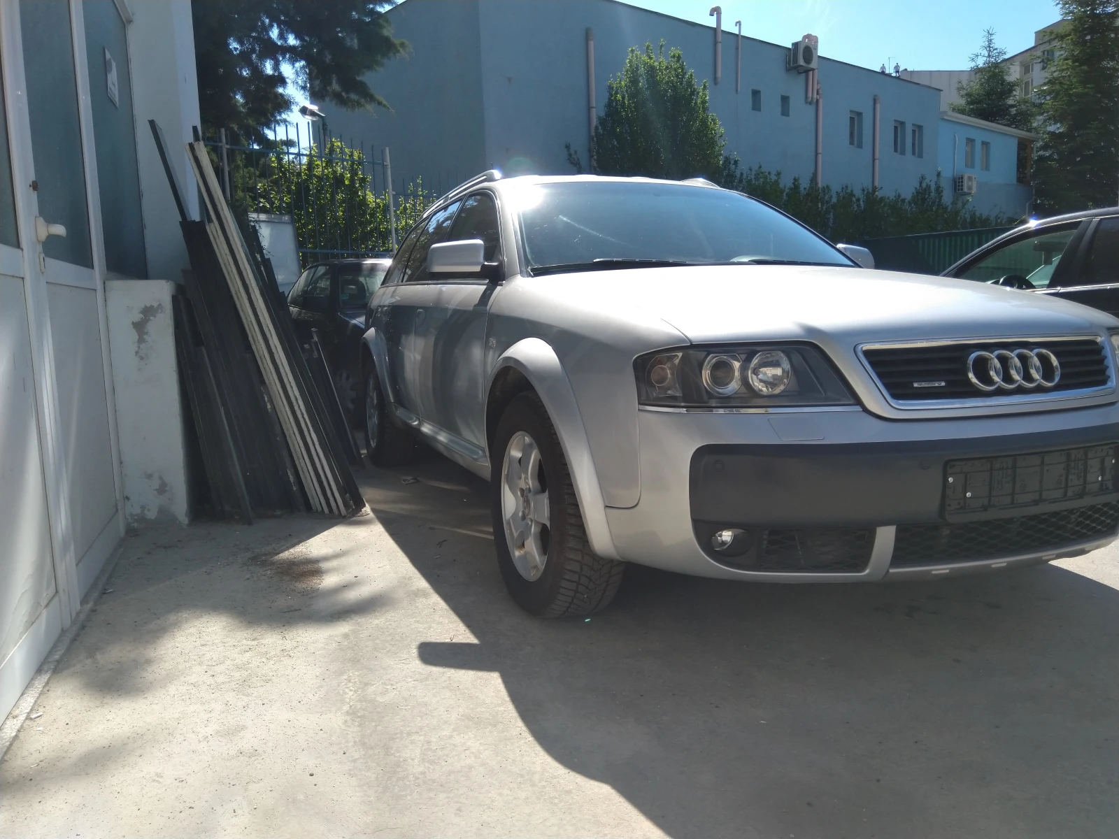 Audi A6 Allroad 2.5Tdi/180 4x4 Automat, снимка 6 - Автомобили и джипове - 54116175