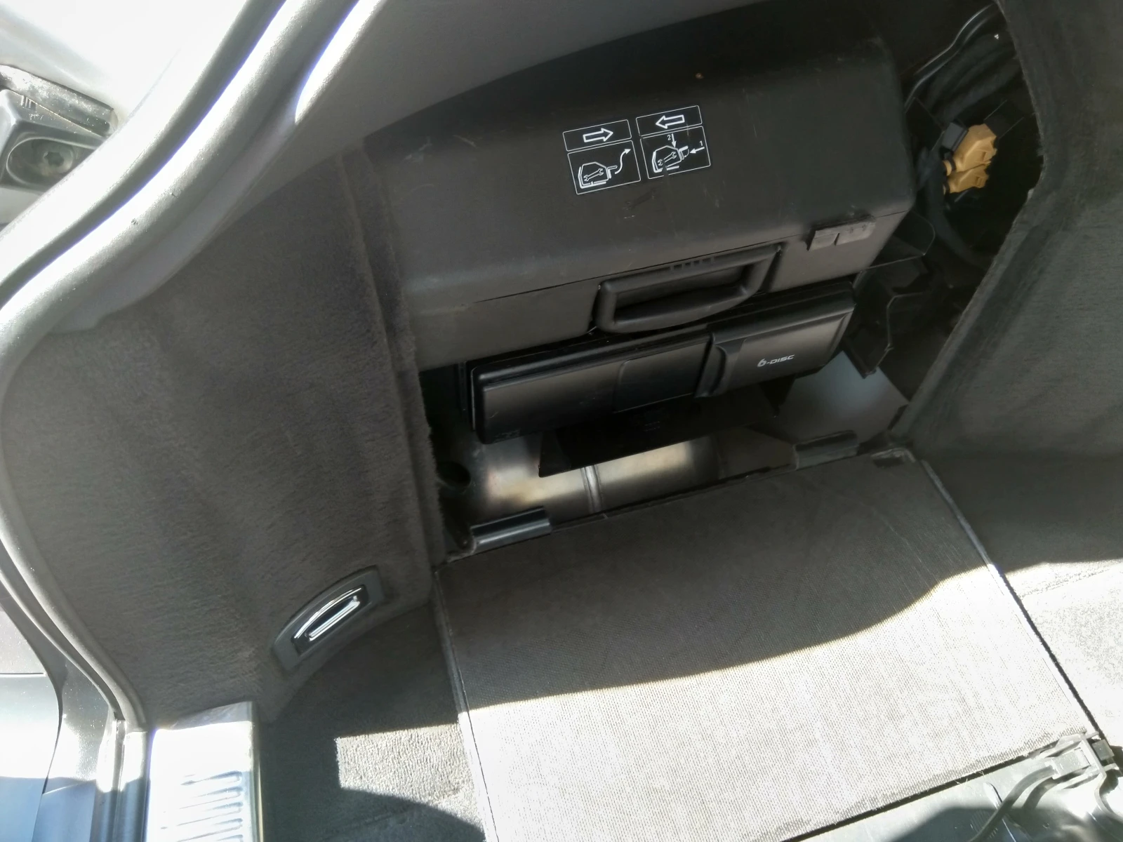 Audi A6 Allroad 2.5Tdi/180 4x4 Automat, снимка 13 - Автомобили и джипове - 54116175