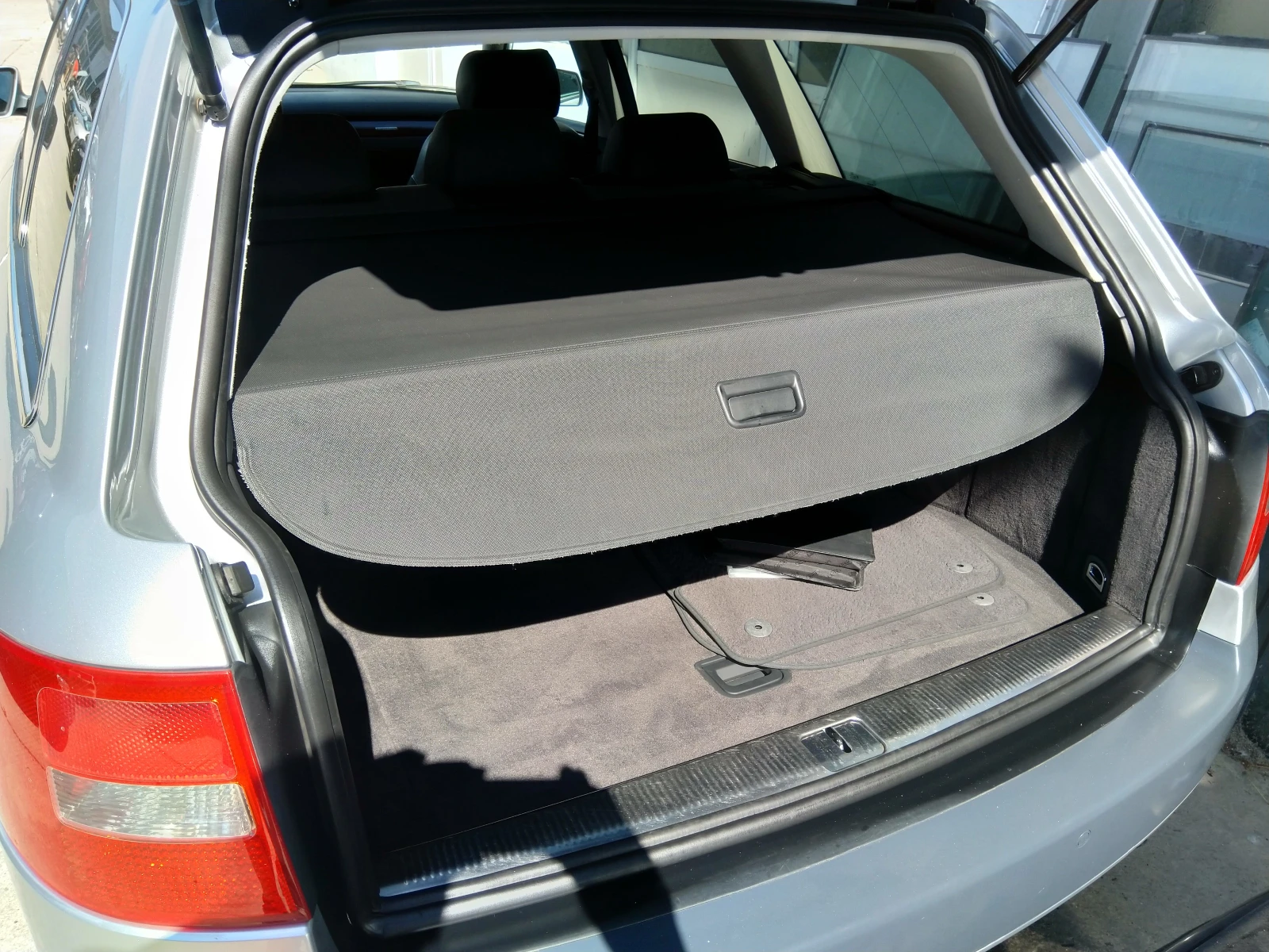 Audi A6 Allroad 2.5Tdi/180 4x4 Automat, снимка 11 - Автомобили и джипове - 54116175