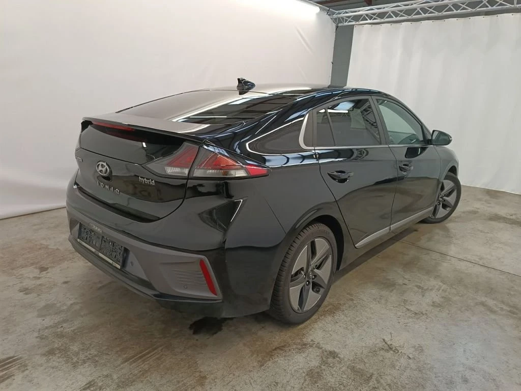 Hyundai Ioniq 1.6 GDI , снимка 3 - Автомобили и джипове - 54134782