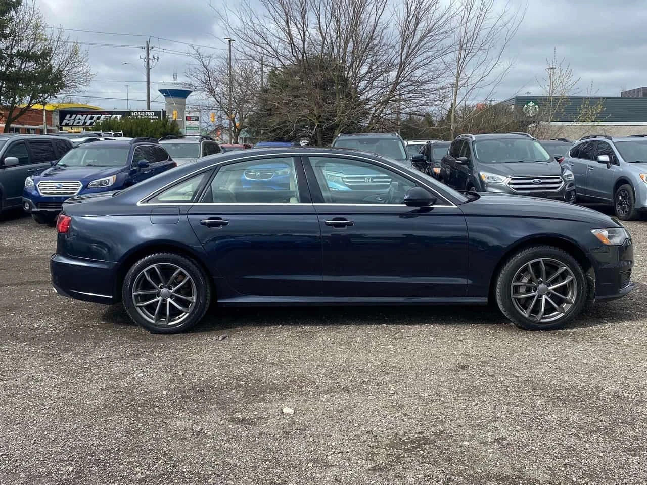 Audi A6 2.0T Progressiv/CARFAX/Подгрев/Шибедах, снимка 4 - Автомобили и джипове - 54348501