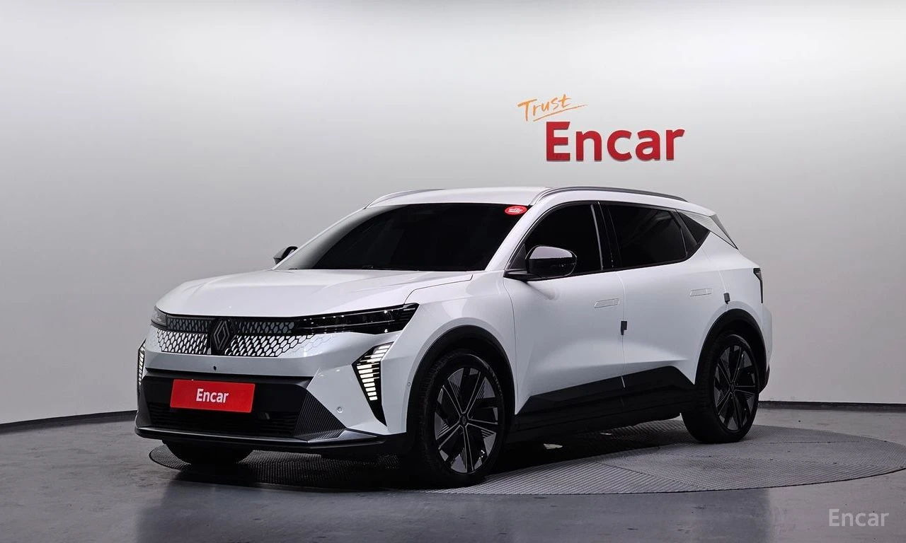 Renault Scenic * TECHNO* PLUS* КОЖА* ПОДГРЕВ* 360* 