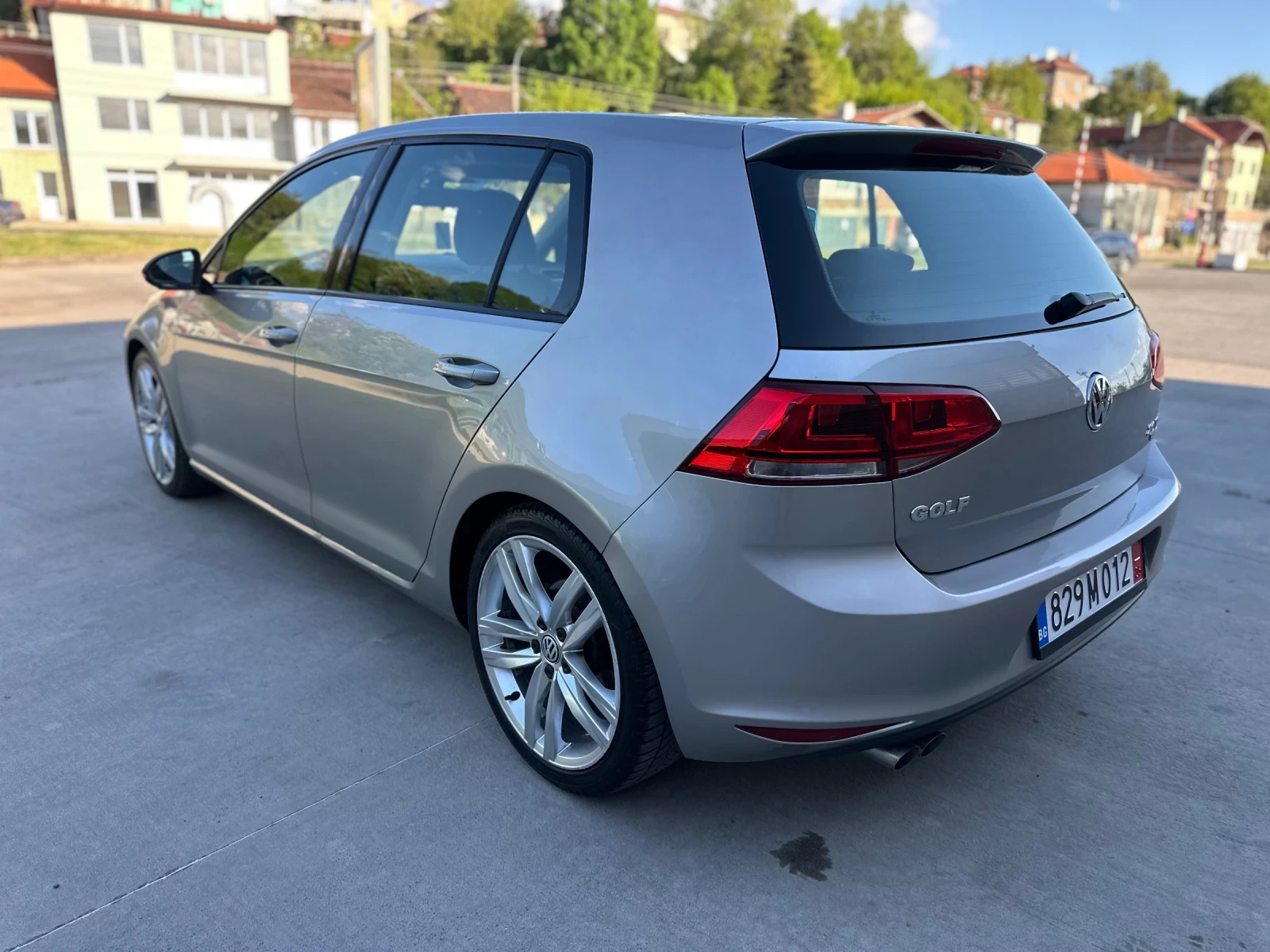 VW Golf 2.0TDI 150ks, снимка 6 - Автомобили и джипове - 54477368