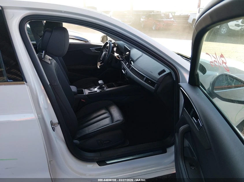 Audi A4 2.0l Premium Plus 40 Tfsi Front-Wheel Drive S Tron, снимка 5 - Автомобили и джипове - 54528297