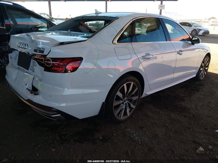 Audi A4 2.0l Premium Plus 40 Tfsi Front-Wheel Drive S Tron, снимка 4 - Автомобили и джипове - 54528297