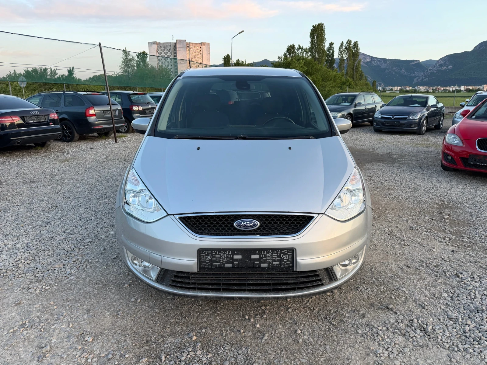 Ford Galaxy 2.0TDCI-116PS-6+ 1, снимка 2 - Автомобили и джипове - 54546903