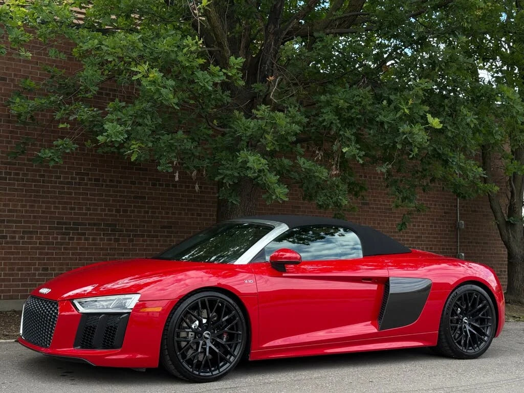 Audi R8 Spyder* V10* quattro* АвтоКредит* (ЦЕНА ДО БГ), снимка 9 - Автомобили и джипове - 55015003