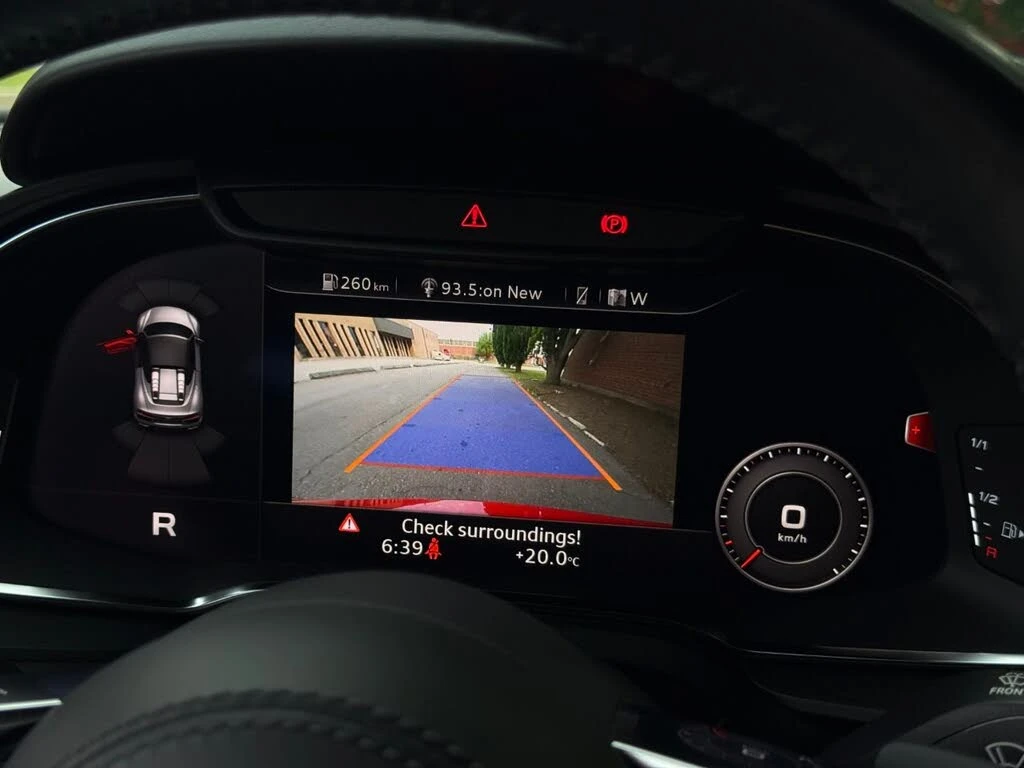Audi R8 Spyder* V10* quattro* АвтоКредит* (ЦЕНА ДО БГ), снимка 13 - Автомобили и джипове - 55015003