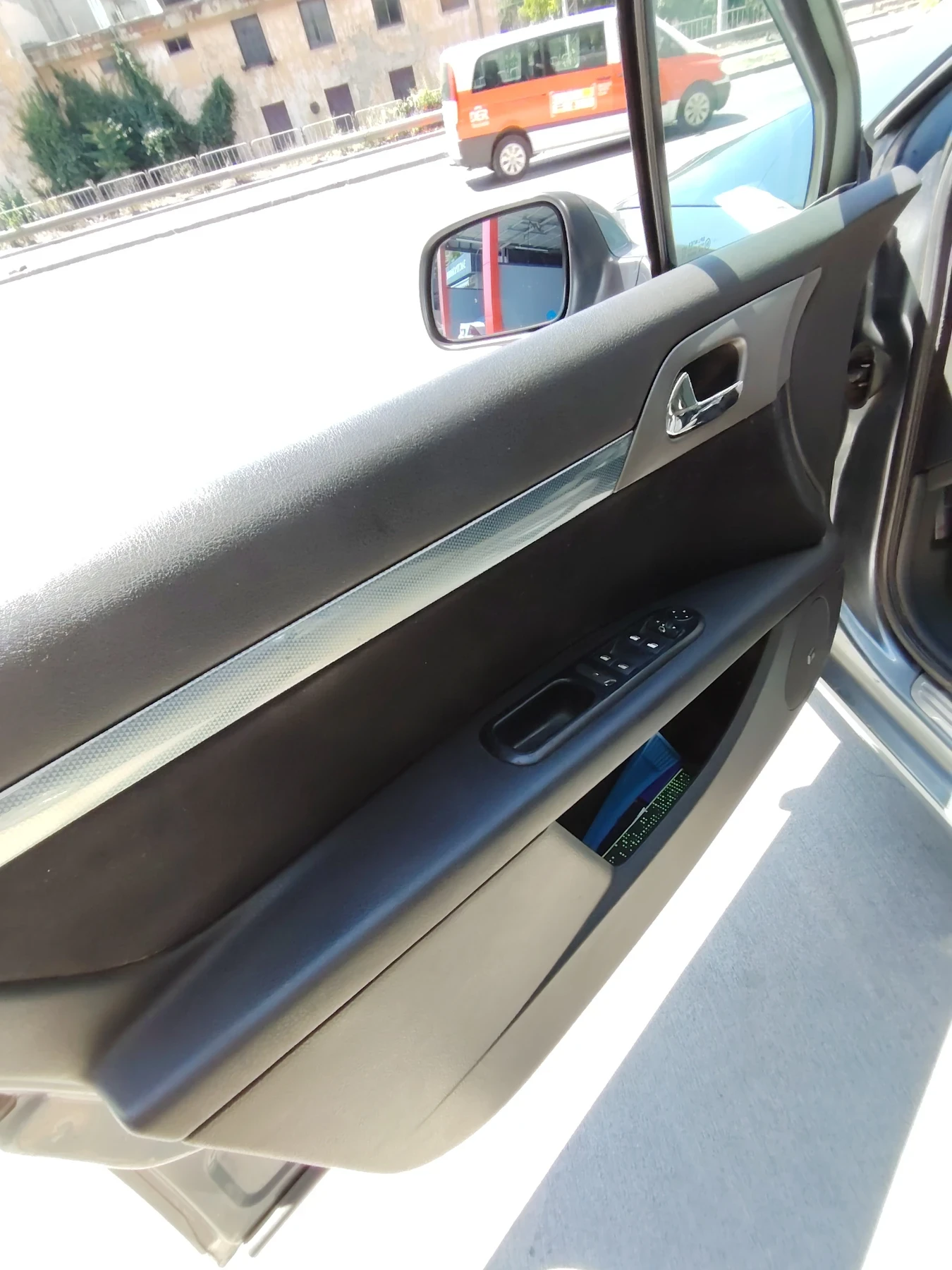Peugeot 407 2.0HDI, снимка 10 - Автомобили и джипове - 55593678