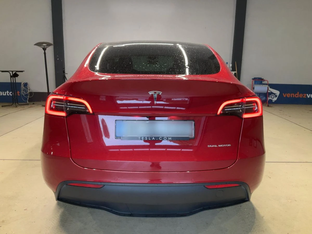 Tesla Model Y DMLR ЕВРОПЕЙСКА ГАРАНЦИЯ AWD, снимка 3 - Автомобили и джипове - 55716956