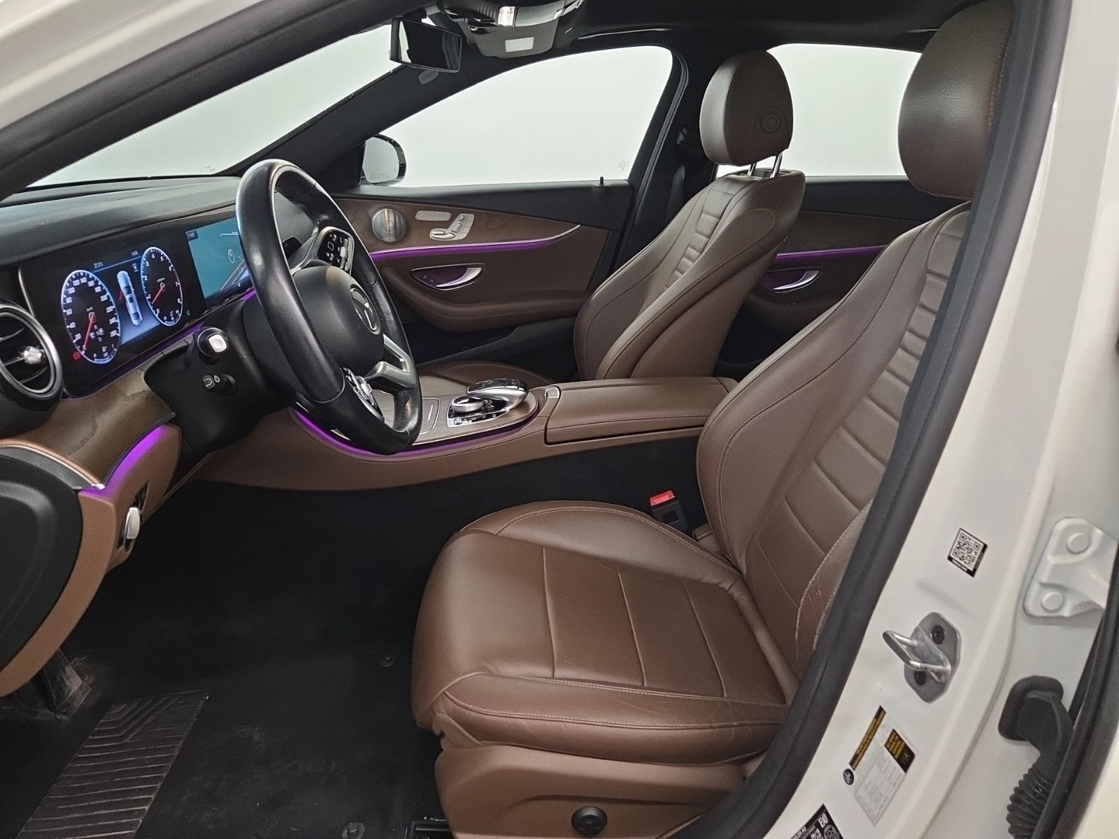 Mercedes-Benz E 450, снимка 5 - Автомобили и джипове - 55720665