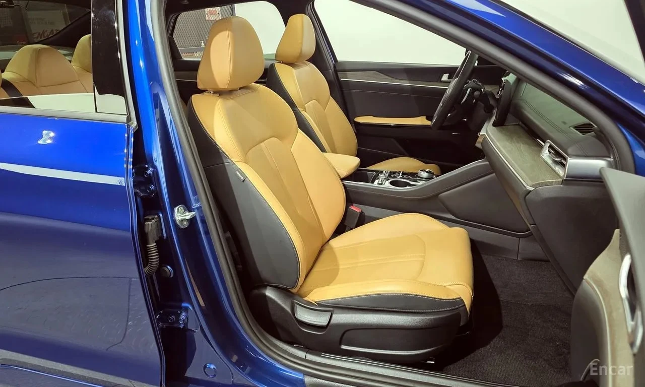 Kia K5 * 1.6 Turbo * КРАЙНА ЦЕНА ДО БЪЛГАРИЯ, снимка 12 - Автомобили и джипове - 55800928