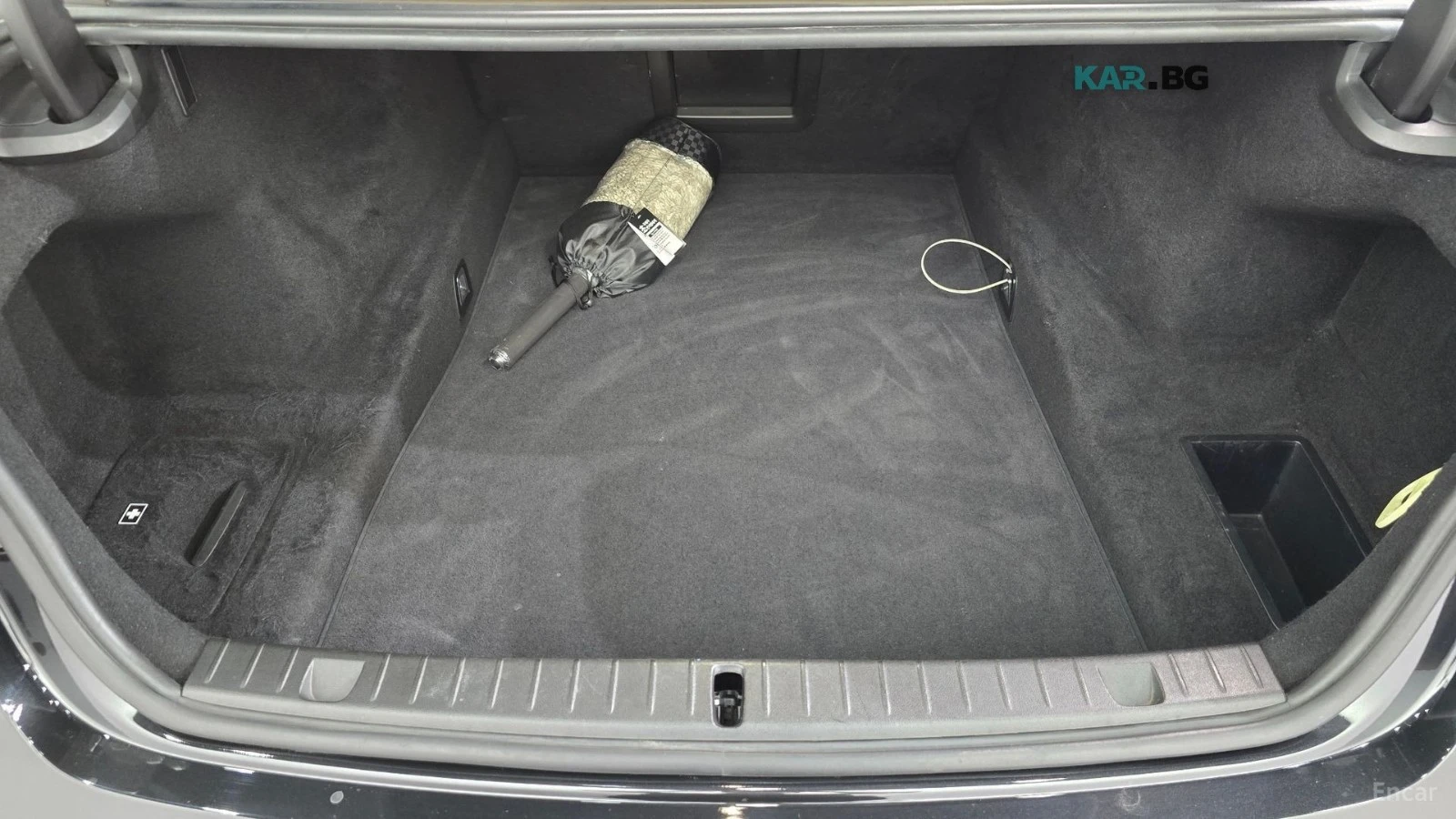 BMW 750 ACC | OБДУХВАНЕ | EКРАНИ, снимка 16 - Автомобили и джипове - 56070580