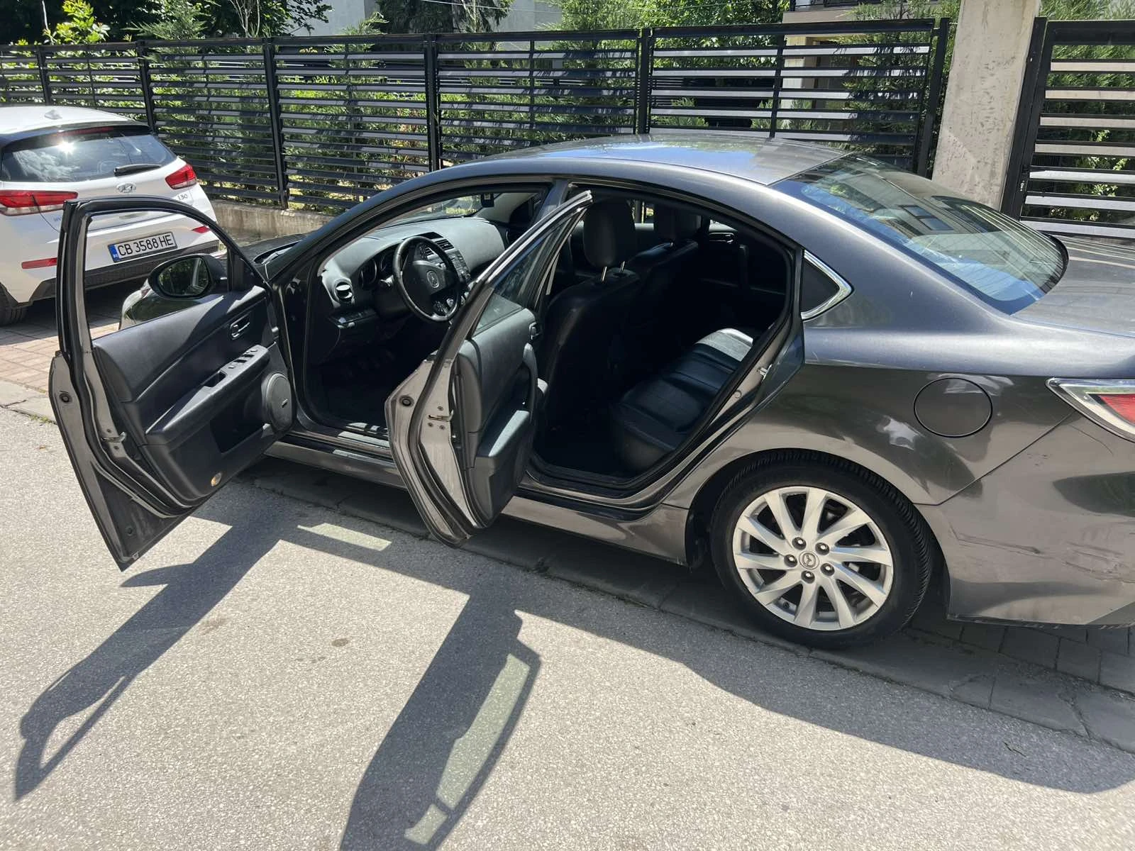 Mazda 6, снимка 4 - Автомобили и джипове - 56180354