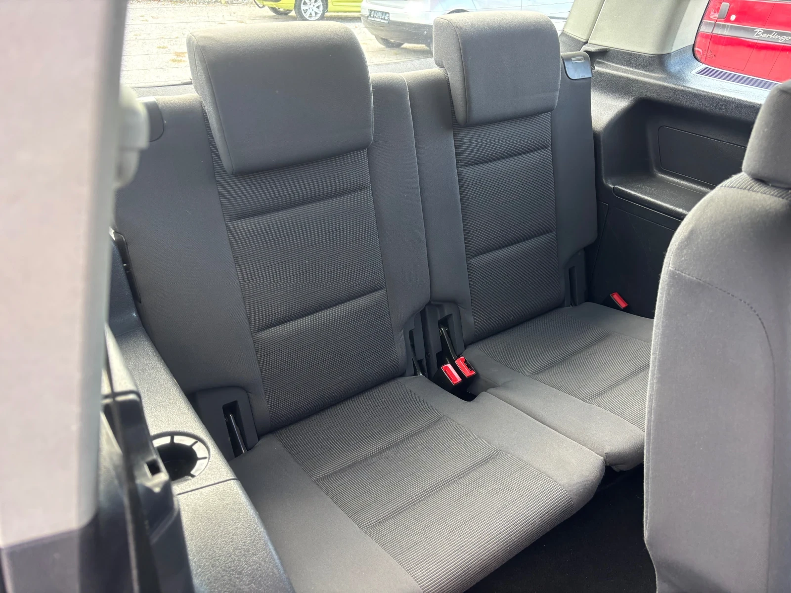 VW Touran 1.9TDI 105кс 6 Скорости 7 МЕСТА 2008 г ГЕРМАНИЯ, снимка 13 - Автомобили и джипове - 56191666
