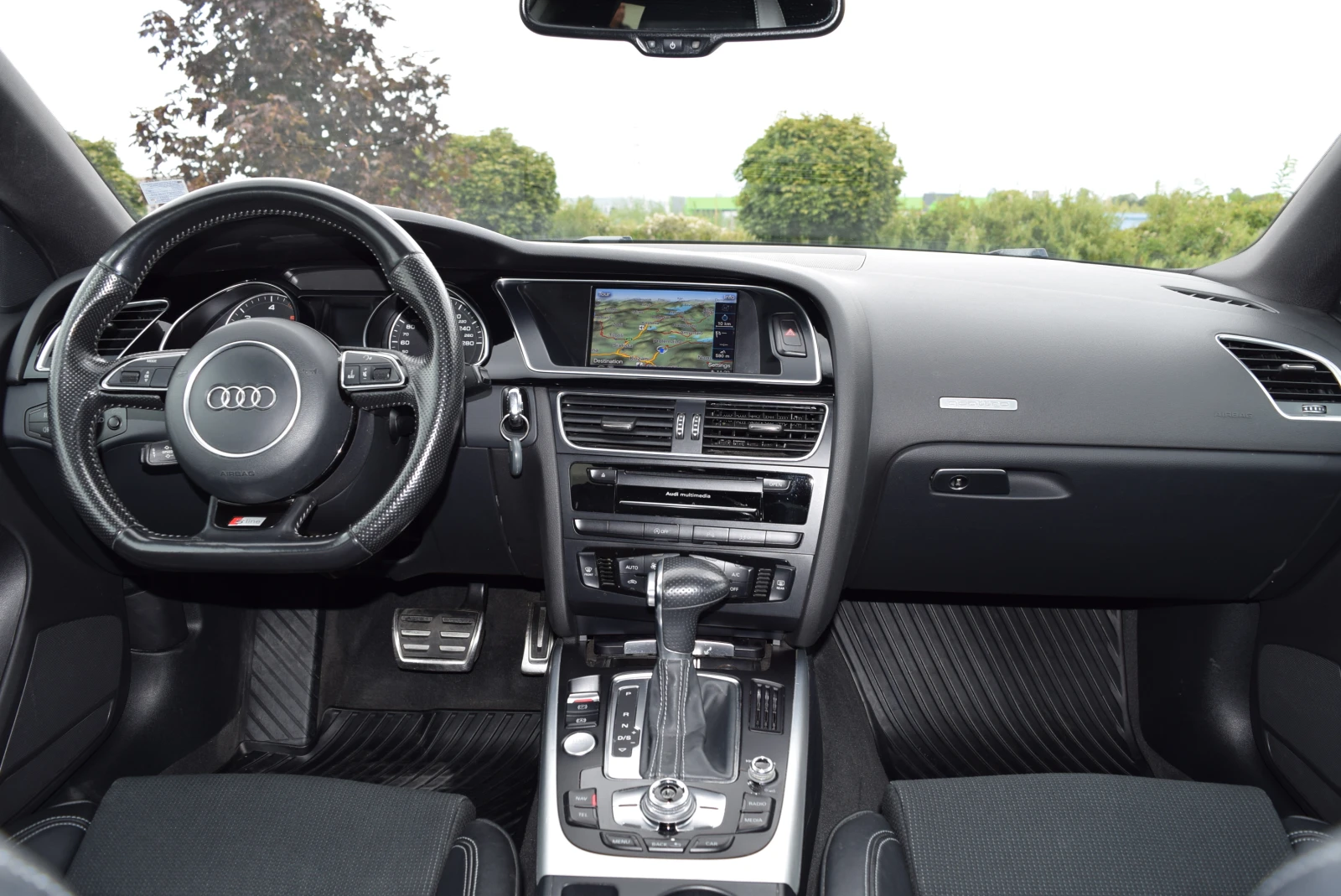 Audi A5 2.0TDI Quattro S-Line, снимка 9 - Автомобили и джипове - 56350353