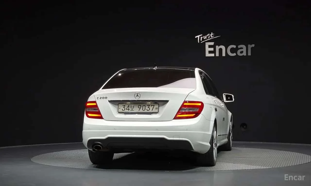 Mercedes-Benz C 200 * C200 CGI Avantgarde Style Package * ���� �� �� | Mobile.bg � ����������� 4