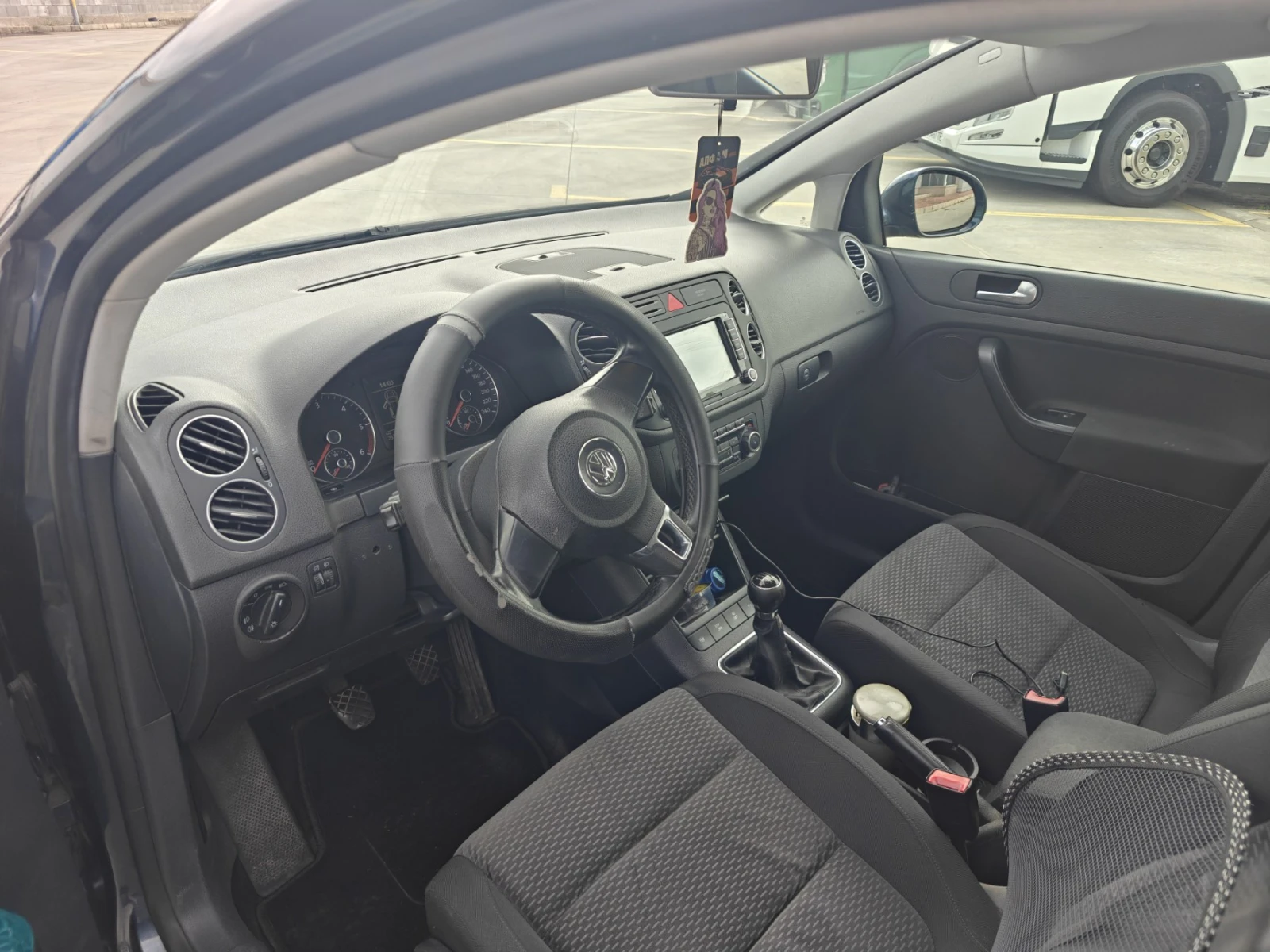 VW Golf Plus Паркинг асистент, снимка 9 - Автомобили и джипове - 56503255
