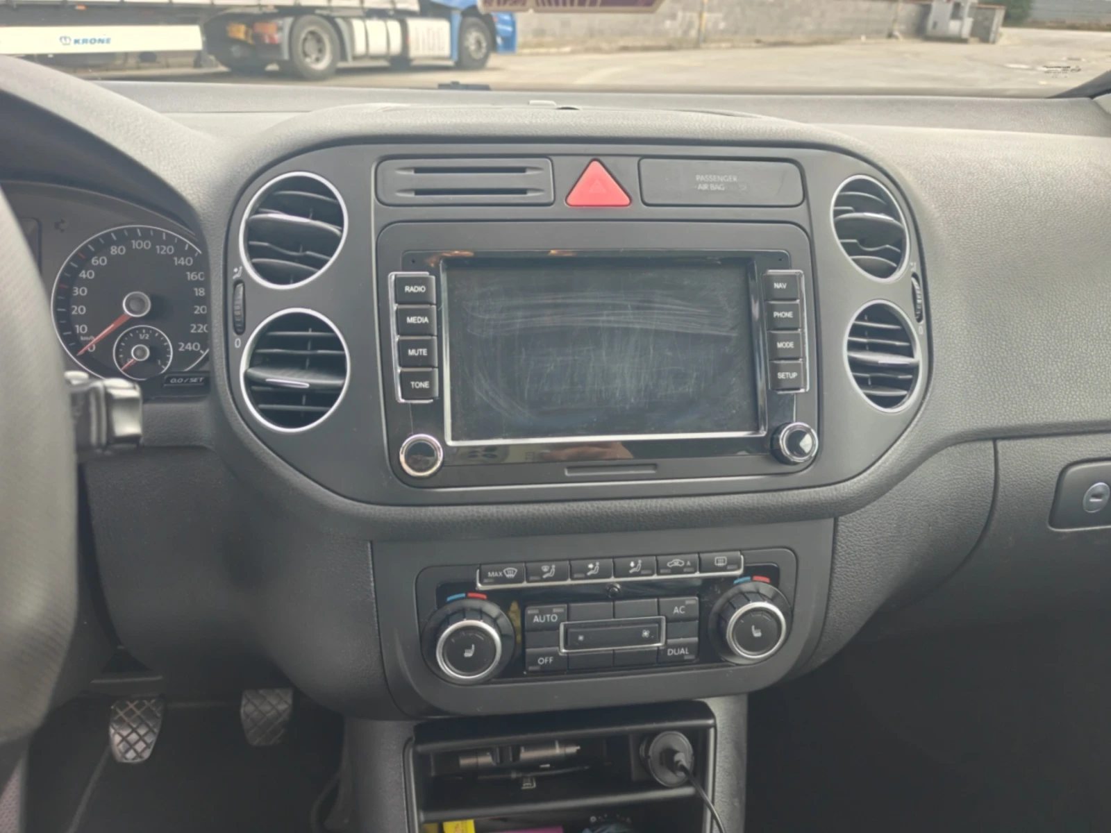 VW Golf Plus Паркинг асистент, снимка 7 - Автомобили и джипове - 56503255