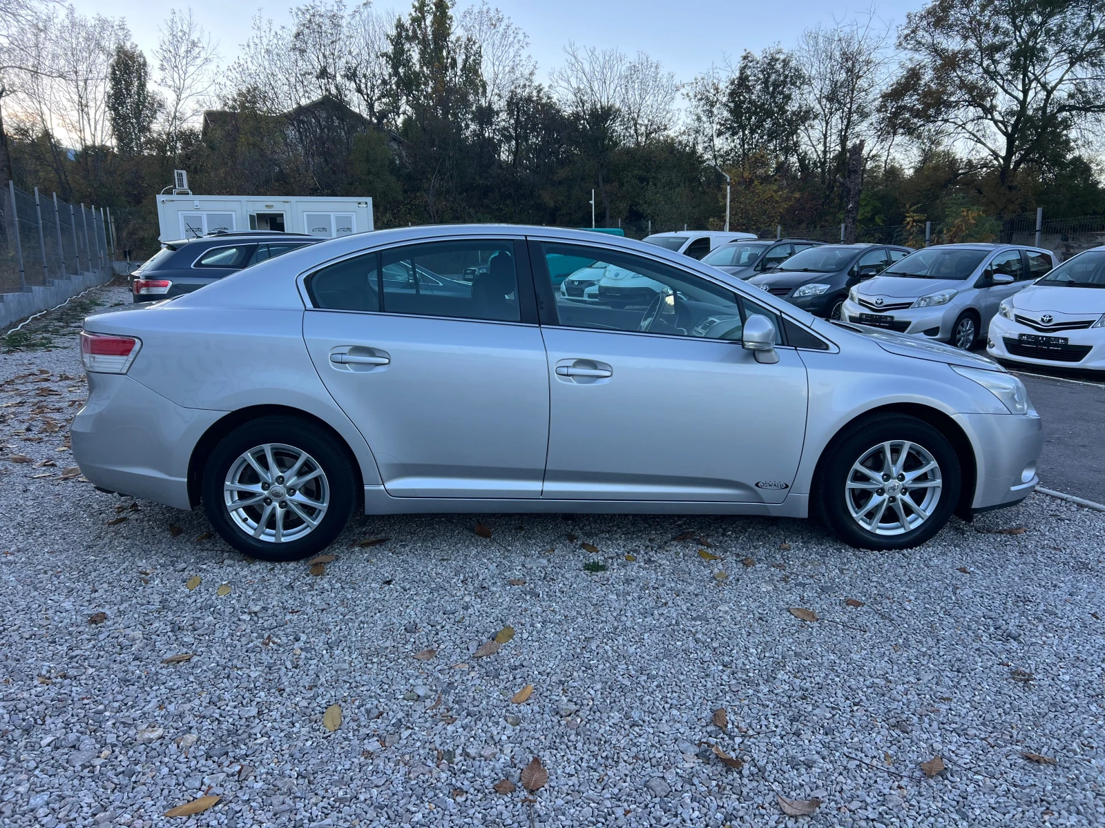 Toyota Avensis 1.8-NAVI | Mobile.bg � ����������� 7