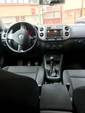 VW Tiguan 2.0 TDI, снимка 2