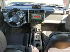 Toyota Fj cruiser 4.0L 260кс * Перфектна за ГАЗ, снимка 8