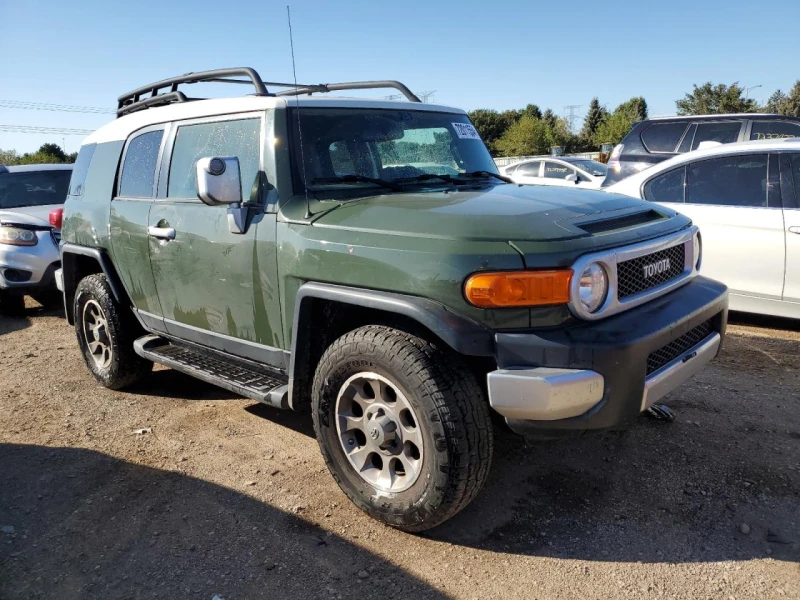 Toyota Fj cruiser 4.0L 260кс * Перфектна за ГАЗ, снимка 4 - Автомобили и джипове - 47584493