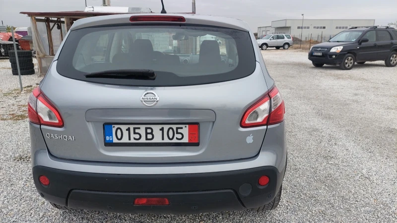 Nissan Qashqai 1.6i NAVI, снимка 6 - Автомобили и джипове - 47981025