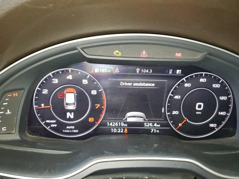 Audi Q7 Подгрев* 360* Keyless* Панорама, снимка 9 - Автомобили и джипове - 48812284