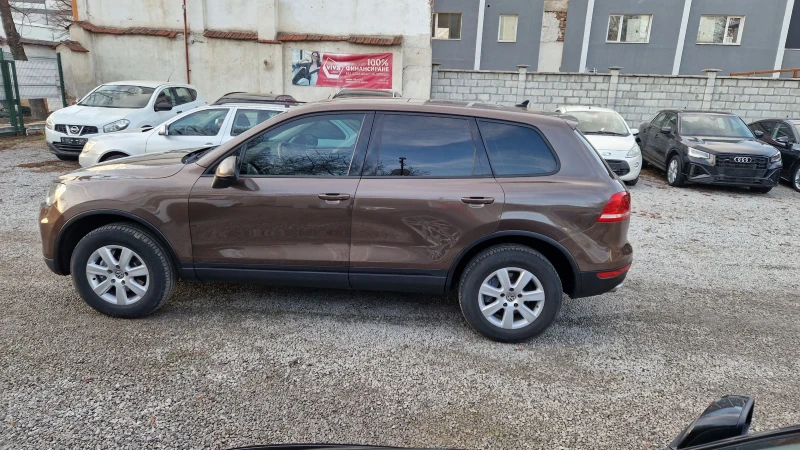 VW Touareg 3.0TDI.245кс.4MOTION+ KEYLESS+ NAVI + XENON+ PANOR, снимка 8 - Автомобили и джипове - 48864266