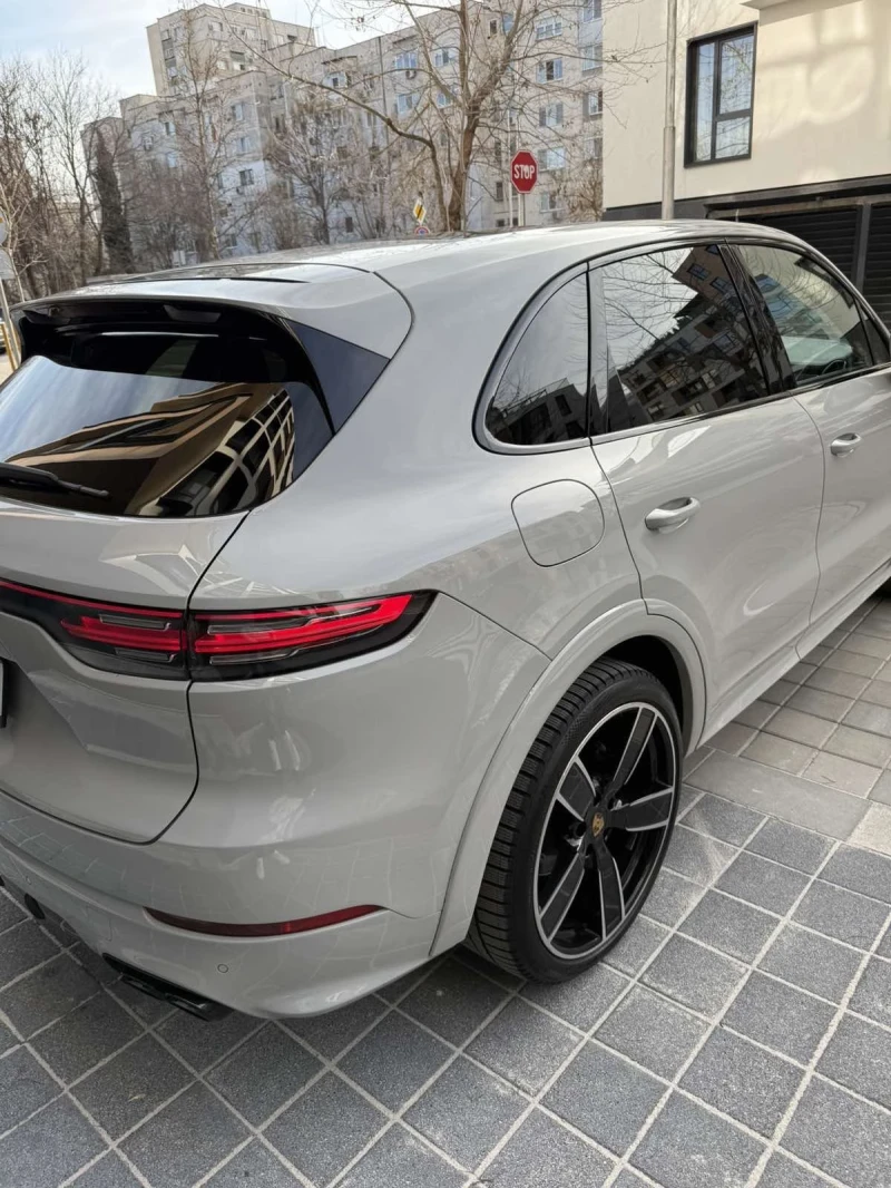 Porsche Cayenne, снимка 3 - Автомобили и джипове - 49455336