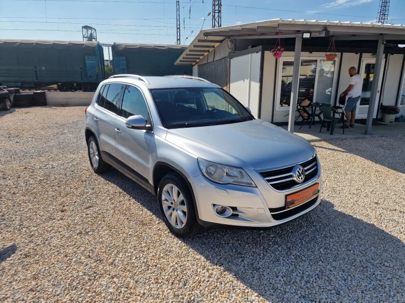 VW Tiguan 2.0 AVTOMAT, снимка 3 - Автомобили и джипове - 52187750