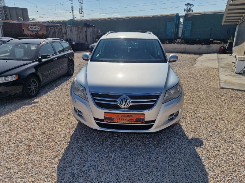 VW Tiguan 2.0 AVTOMAT, снимка 2 - Автомобили и джипове - 52187750