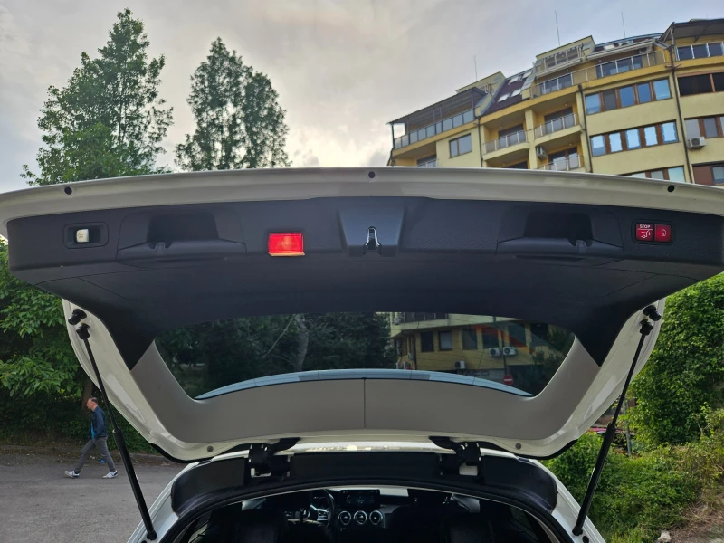 Mercedes-Benz GLC 300 DE, снимка 13 - Автомобили и джипове - 52753583