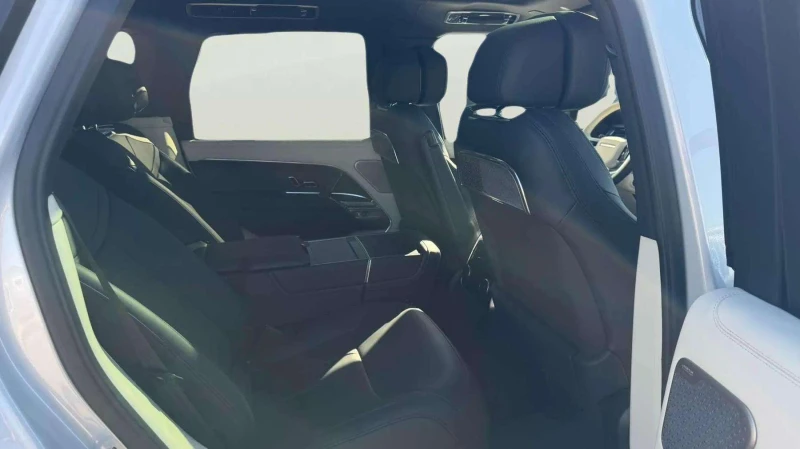 Land Rover Range rover 3.0, снимка 10 - Автомобили и джипове - 53258347