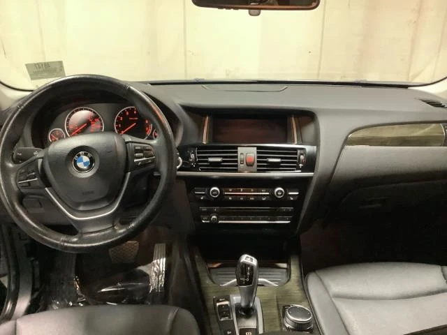 BMW X3 Подгрев* HeadsUP* Камера* Keyless* Панорама, снимка 5 - Автомобили и джипове - 48535730