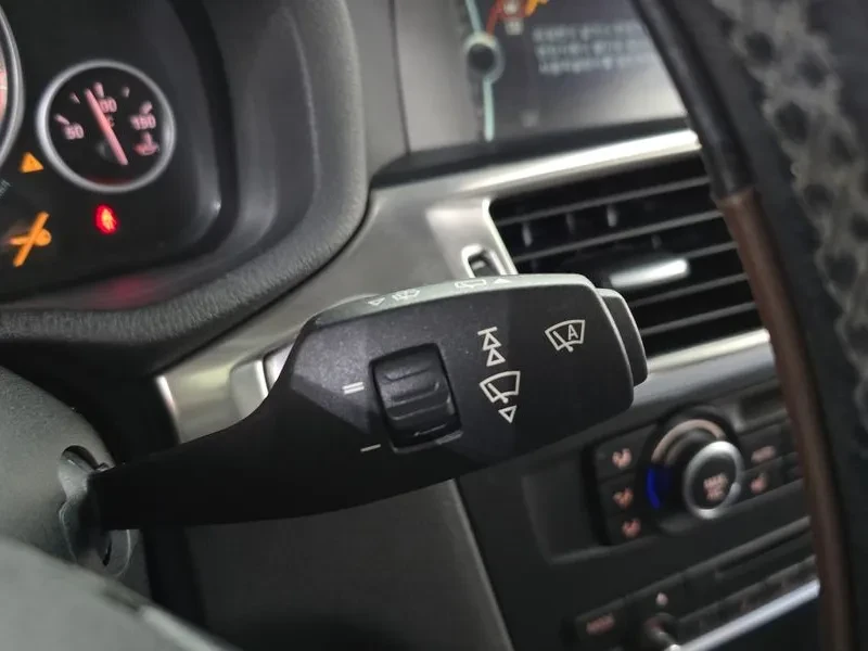 BMW X3 xDrive 20D High, снимка 17 - Автомобили и джипове - 54223740