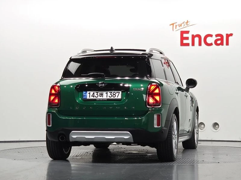 Mini Countryman 1.5 Automatic, снимка 4 - Автомобили и джипове - 56002200