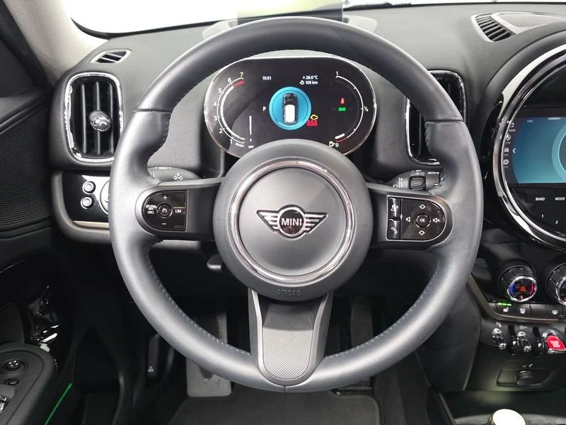 Mini Countryman 1.5 Automatic, снимка 13 - Автомобили и джипове - 56002200