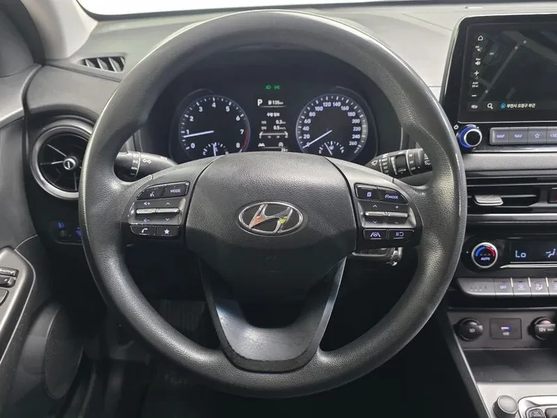 Hyundai Kona 1.6 Turbo 4Wd Smart, снимка 13 - Автомобили и джипове - 56321566
